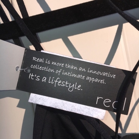 NWT real Strappy Bralette. - Picture 4 of 7